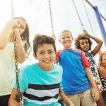 encourager enfant socialiser