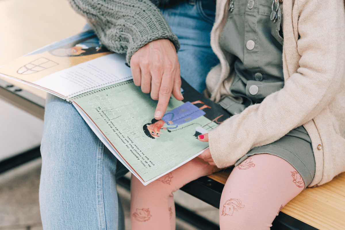 decouvrir le braille enfant