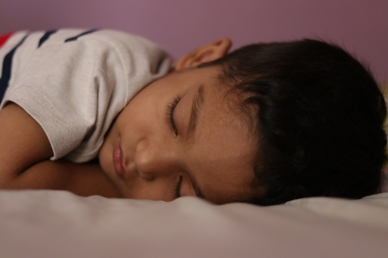 Routines de sommeil pour booster l'apprentissage de l'enfant