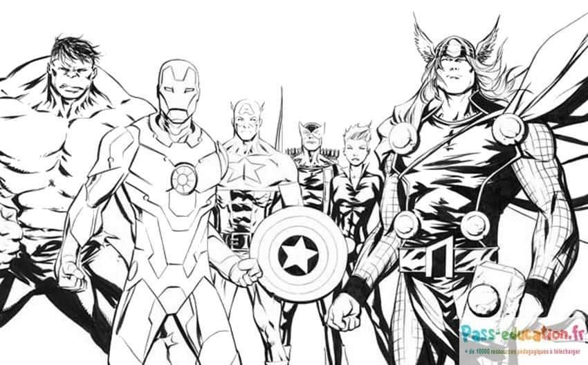 Coloriage Super-héros rassemblés à imprimer et colorier