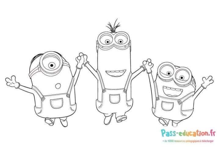 Coloriage Trois Minions heureux à imprimer et colorier