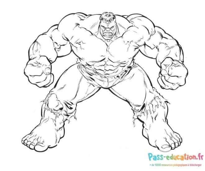 Coloriage Hulk prêt à l'action à imprimer et colorier