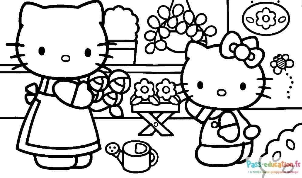 Coloriage Hello Kitty jardinage à imprimer et colorier