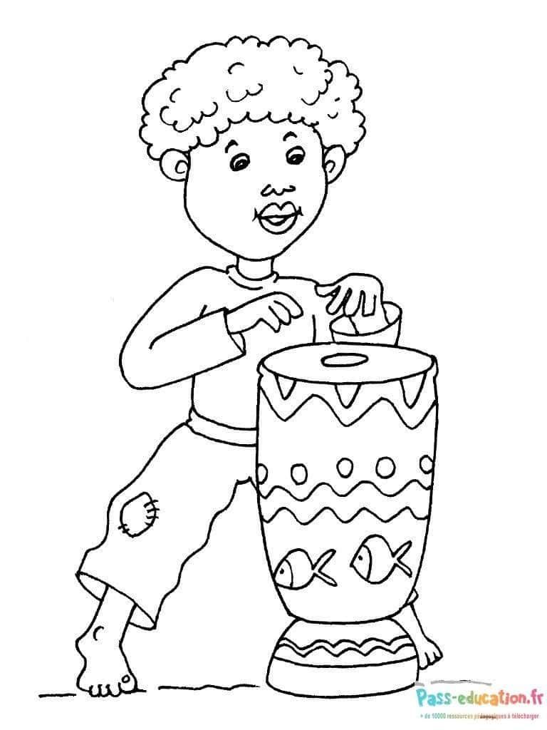 Coloriage Joueur de tambour africain à imprimer et colorier