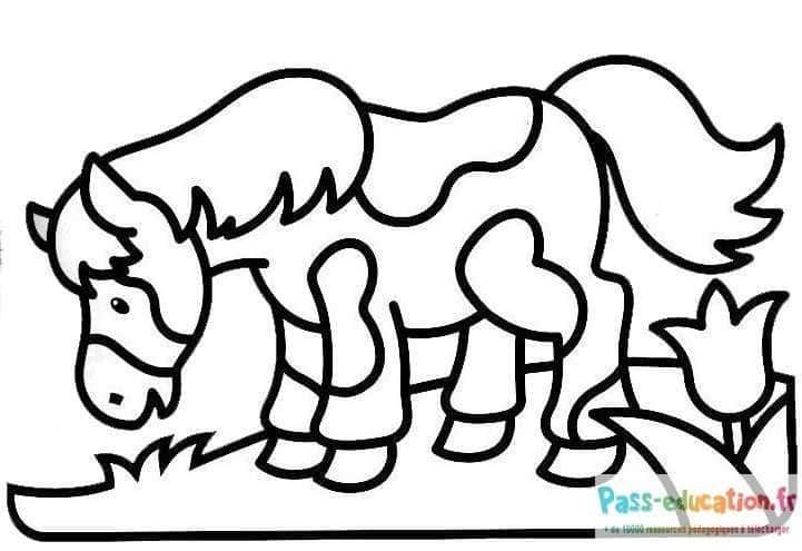 Coloriage Poney paisible à imprimer et colorier