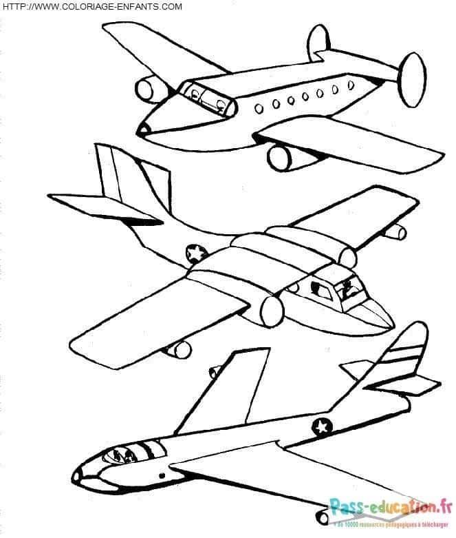 Coloriage Escadron d'avions à imprimer et colorier