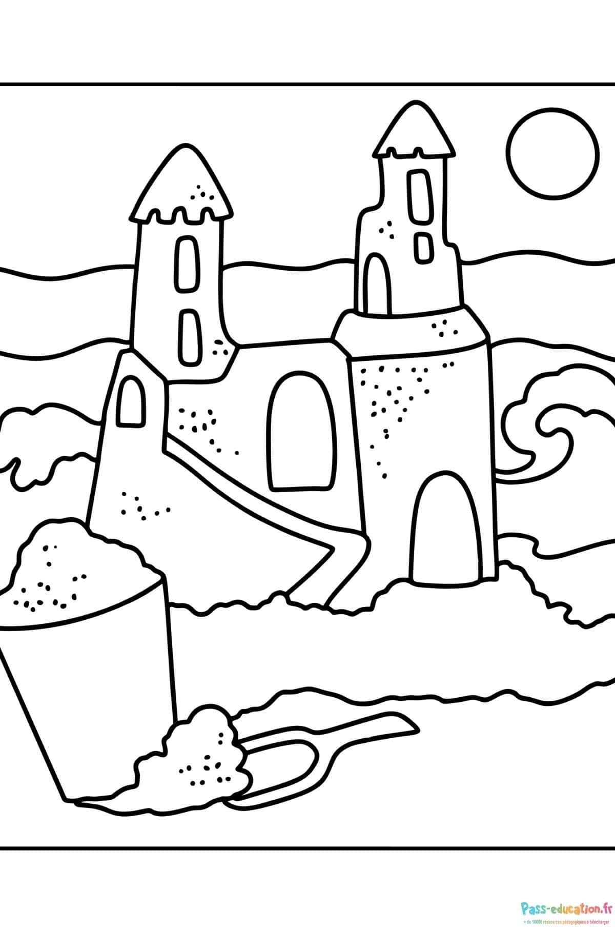 Coloriage Château de sable à imprimer et colorier