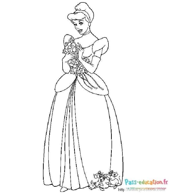 Coloriage Cendrillon élégante à imprimer et colorier