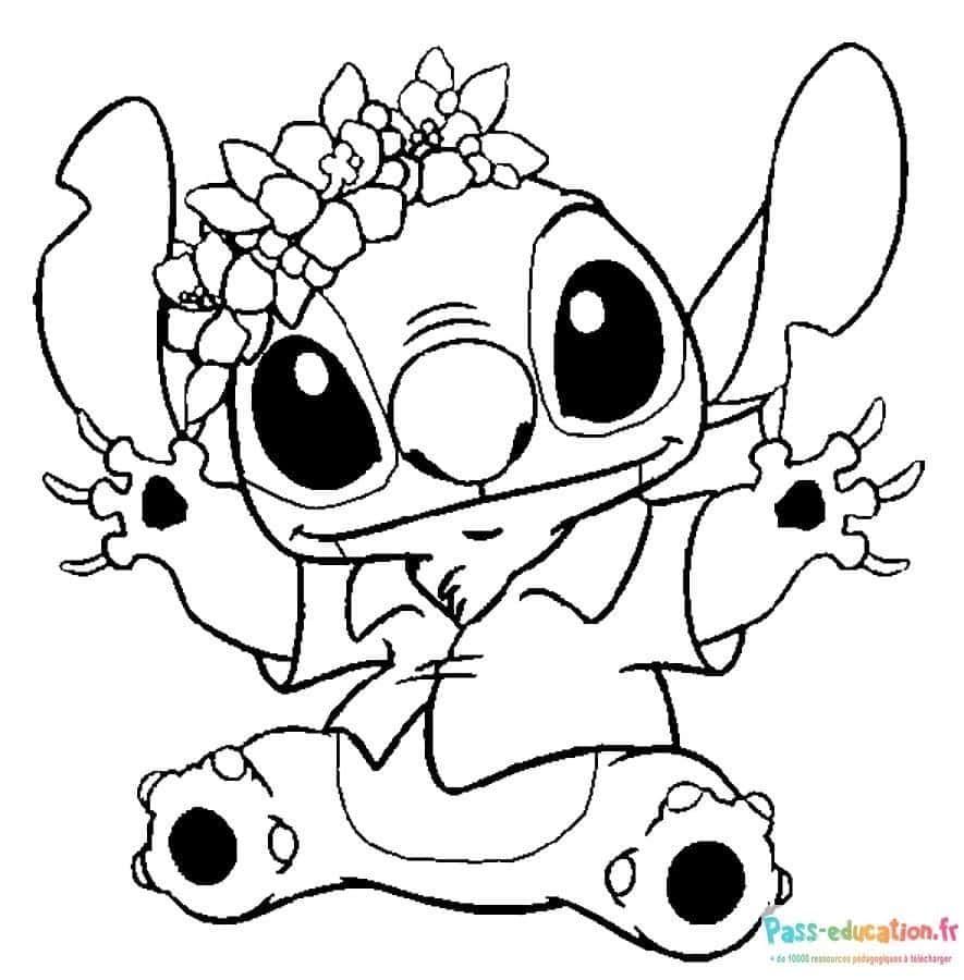 Coloriage Stitch couronné de fleurs à imprimer et colorier