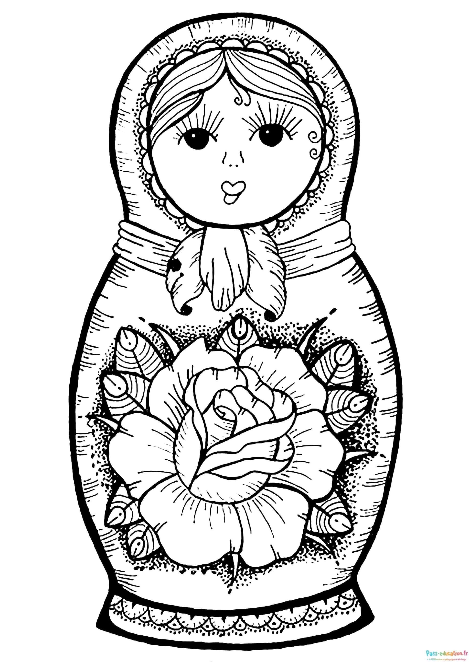Coloriage Matriochka fleurie à imprimer et colorier