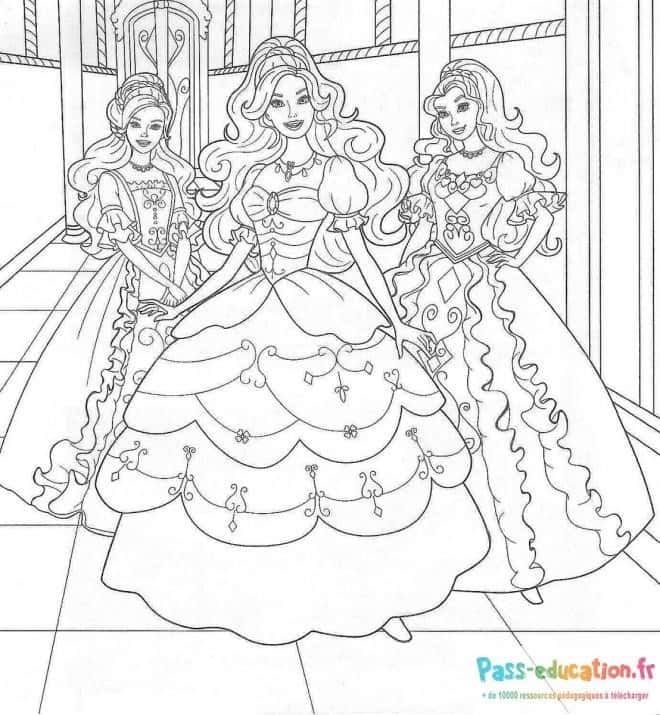 Coloriage Bal royal à imprimer et colorier