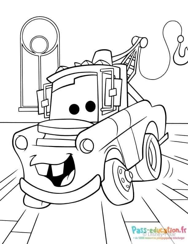 Coloriage Voiture Cars souriante à imprimer et colorier