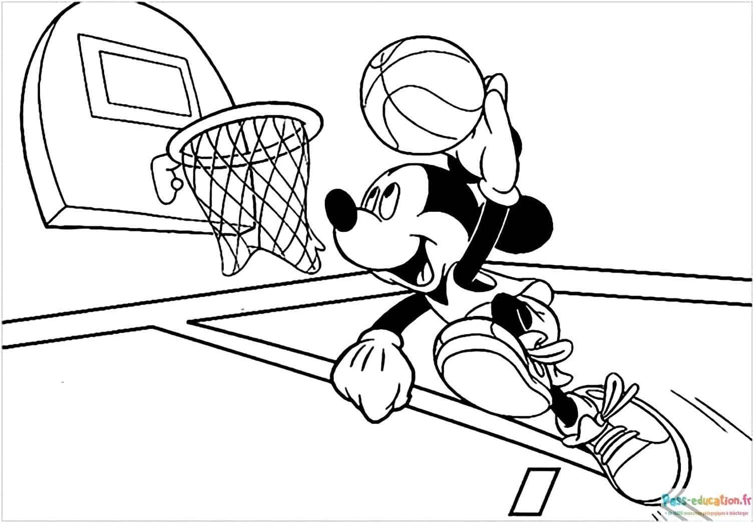 Coloriage Mickey joue au basket à imprimer et colorier