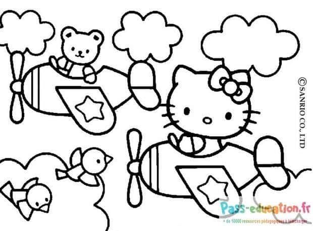 Coloriage Hello Kitty dans les nuages à imprimer et colorier