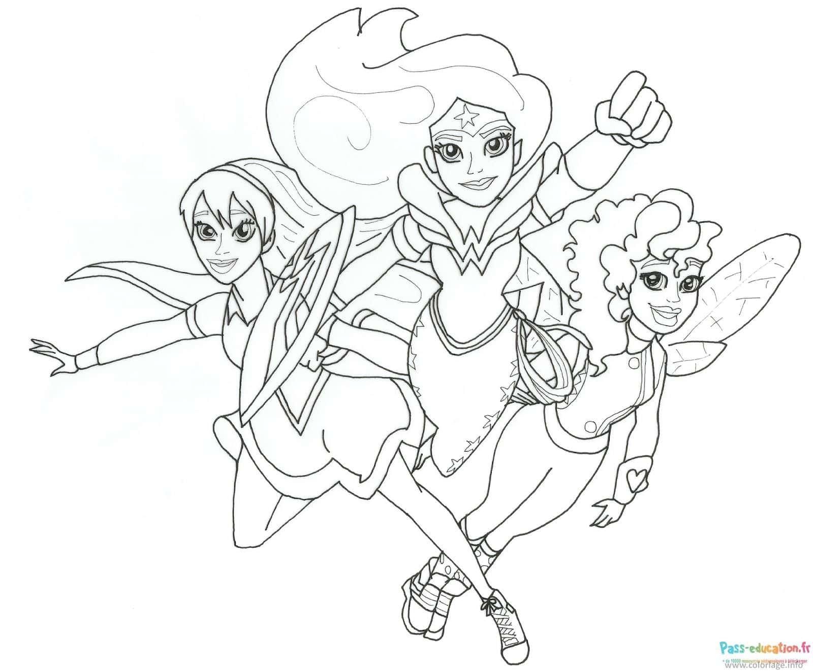 Coloriage Duo de super-héros à imprimer et colorier