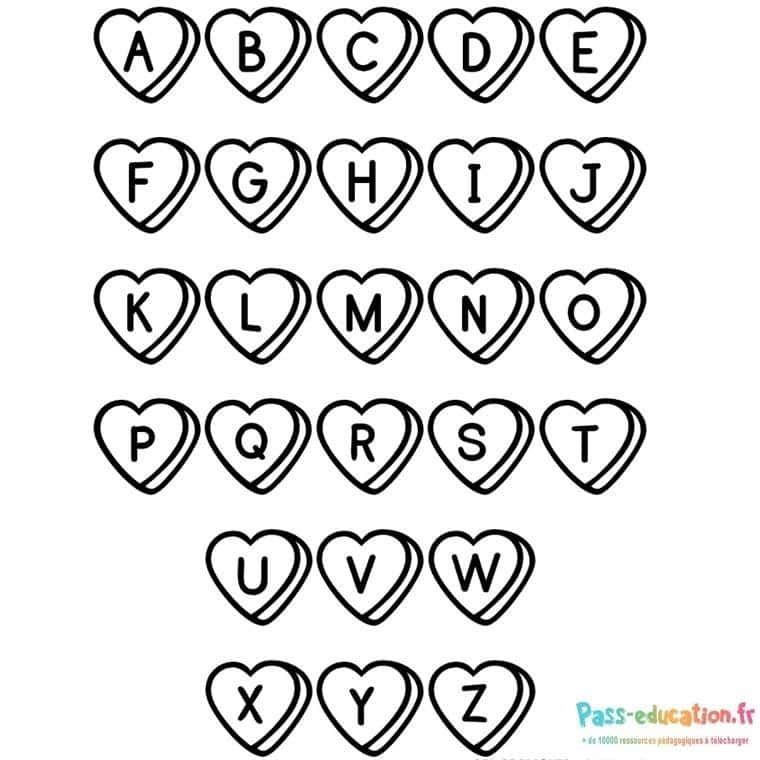 Coloriage Alphabet en cœurs à imprimer et colorier