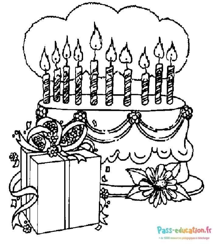 Coloriage Gâteau d'anniversaire à imprimer et colorier