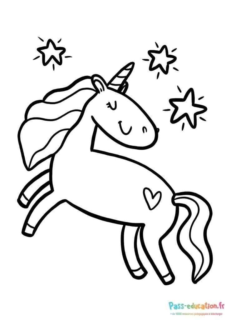 Coloriage Licorne souriante à imprimer et colorier