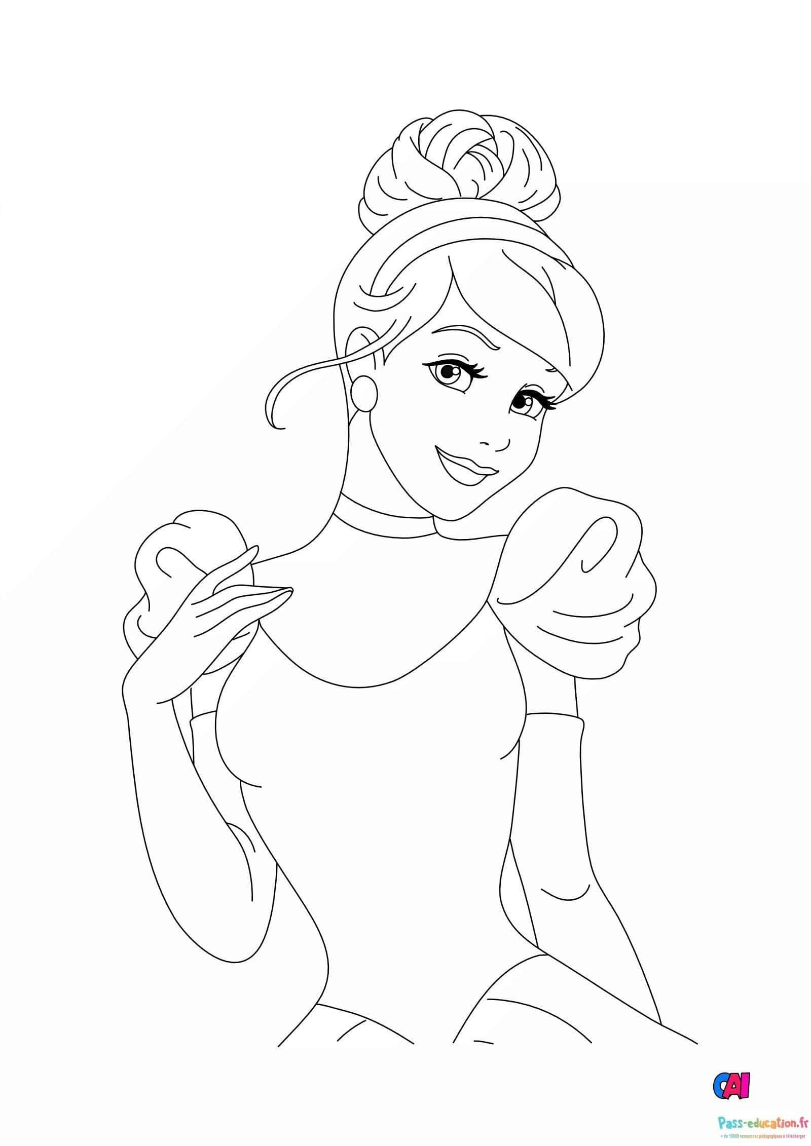 Coloriage Robe de bal à imprimer et colorier