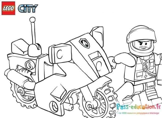 Coloriage Camion militaire Lego à imprimer et colorier