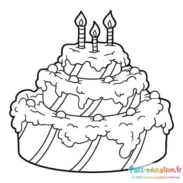 Coloriage Gâteau d'anniversaire à imprimer et colorier