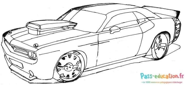 Coloriage Voiture de course à imprimer et colorier