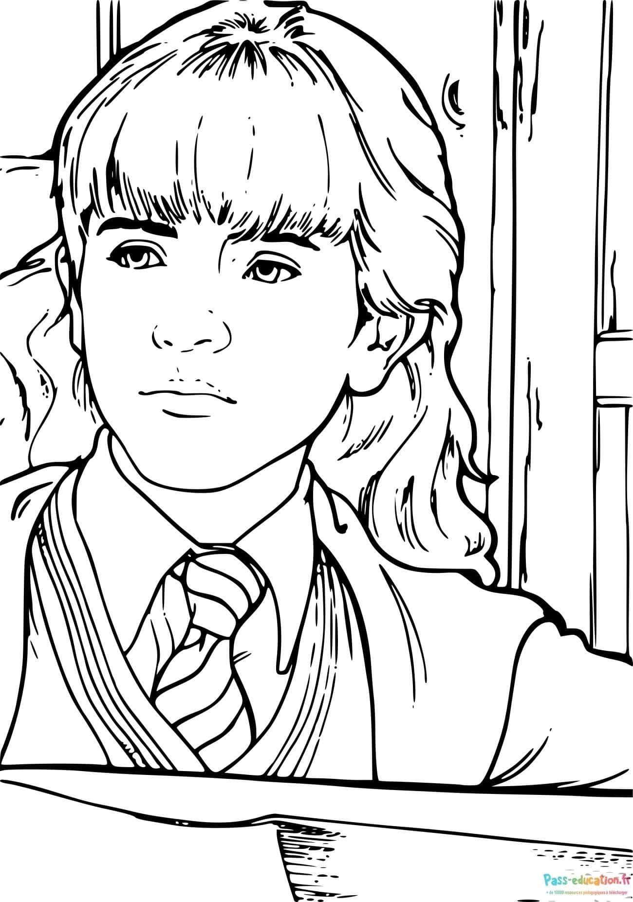Coloriage Hermione à l'école à imprimer et colorier