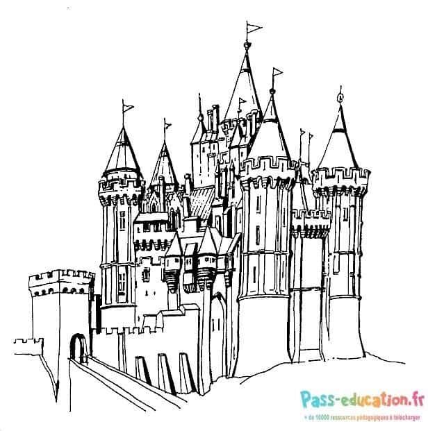 Coloriage Château médiéval à imprimer et colorier
