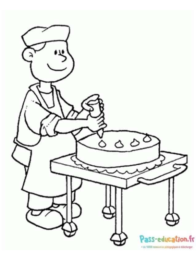 Coloriage Cuisinier décore gâteau à imprimer et colorier