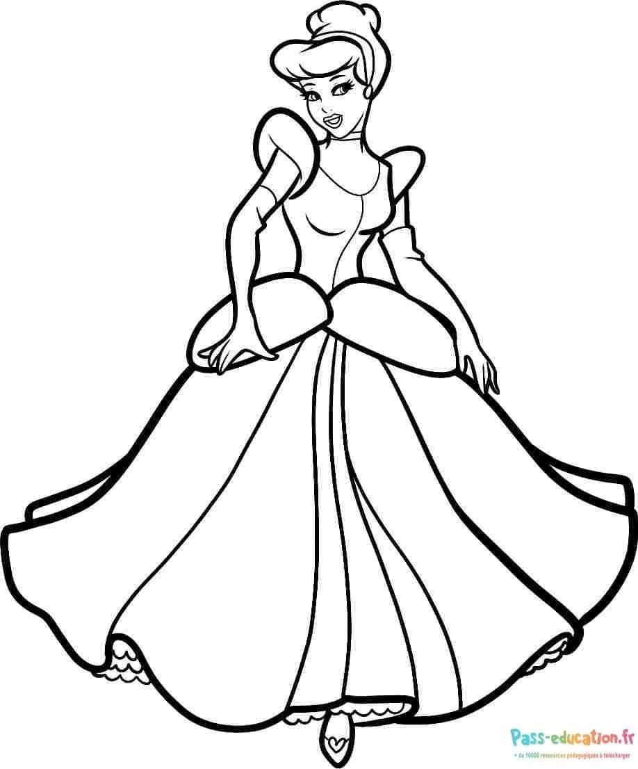 Coloriage Robe de bal à imprimer et colorier