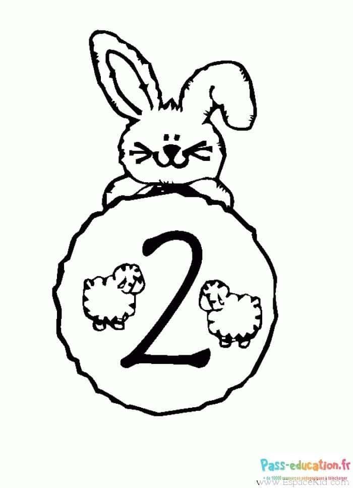Coloriage Lapin sur chiffre deux à imprimer et colorier