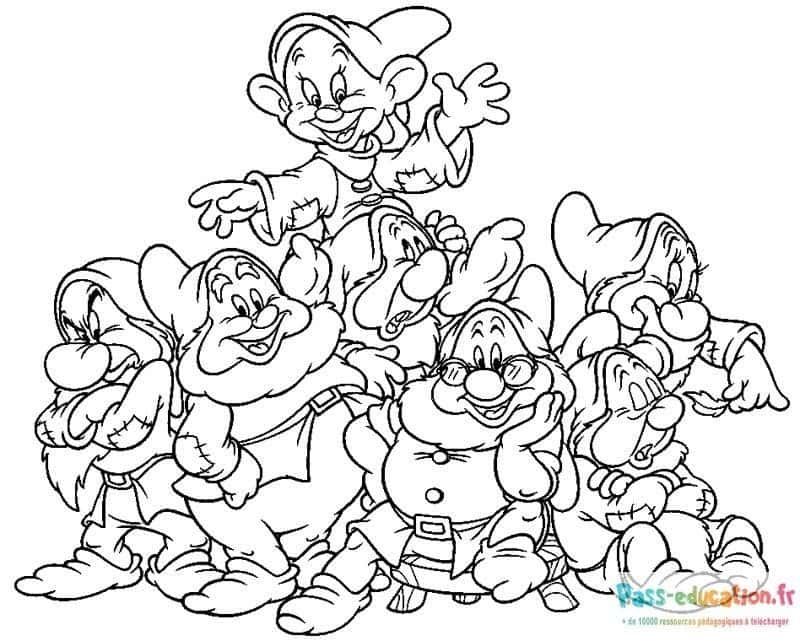 Coloriage Sept nains joyeux à imprimer et colorier