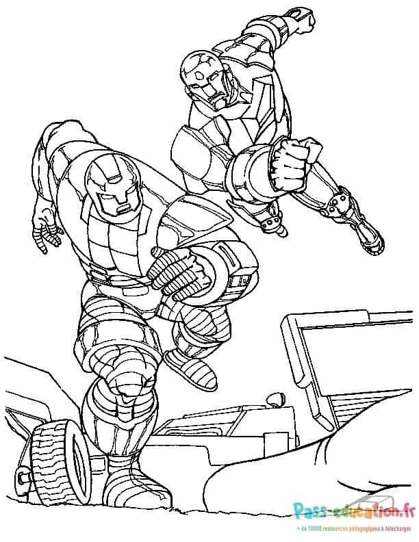 Coloriage Iron Man en action à imprimer et colorier
