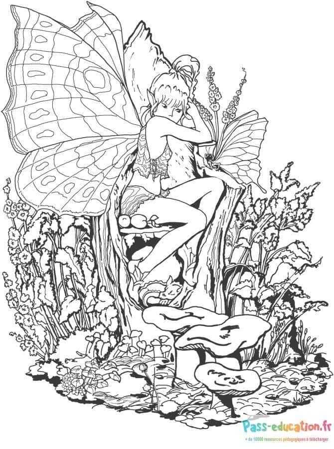 Coloriage Fée pensante à imprimer et colorier