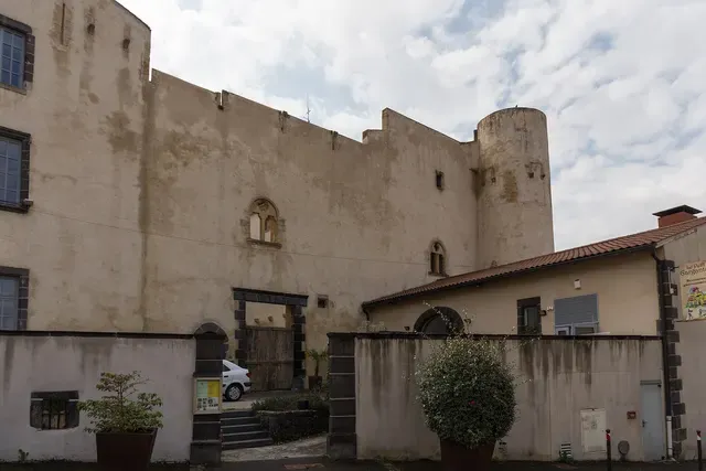Ancien château fort