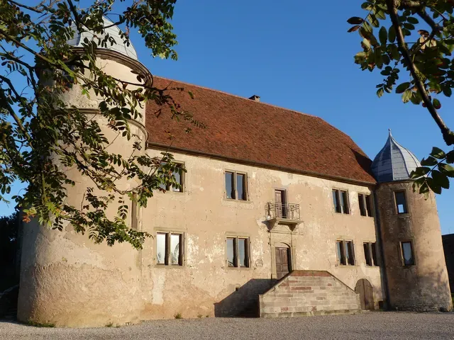 Ancien château Streif de Lauenstein
