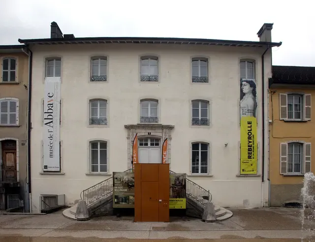 Ancien palais abbatial