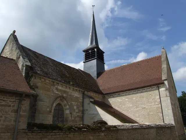 Ancienne Abbaye cistercienne de la Bussière, actuellement Centre d'accueil et de rencontre