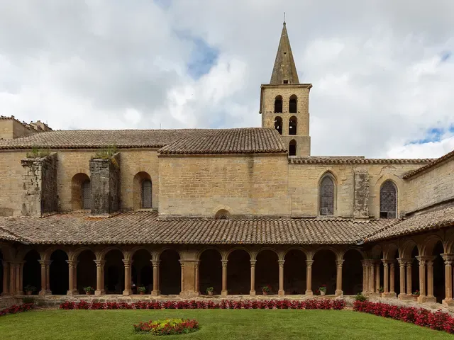 Ancienne abbaye de Saint-Papoul