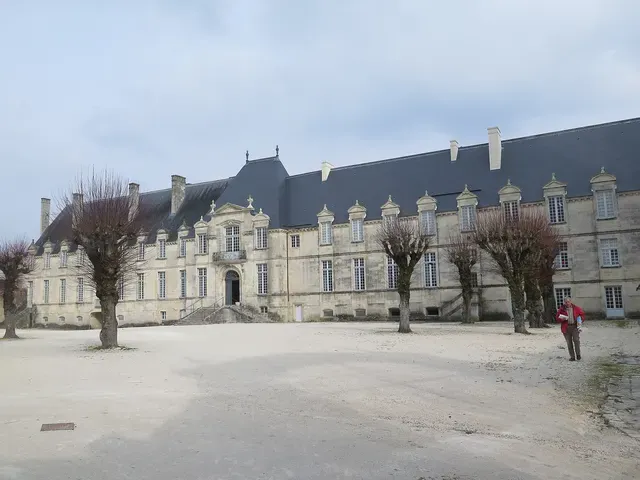 Ancienne abbaye Saint-Jean-Baptiste