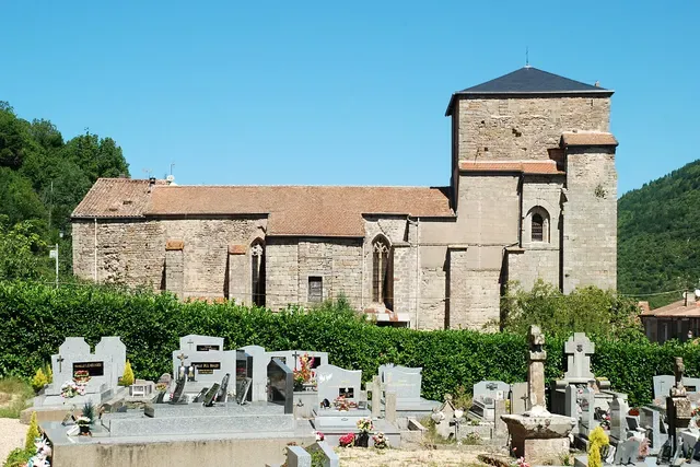 Ancienne abbaye Saint-Pierre de Lunas