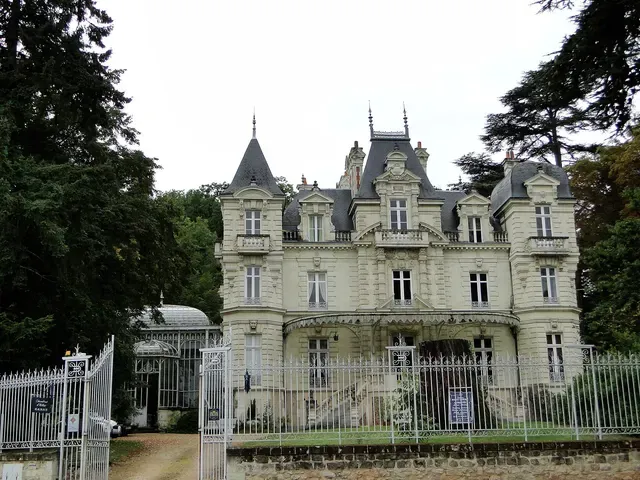 """Château"" Bouvet-Ladubay"