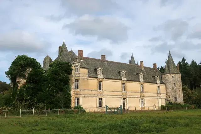 Château d'Epinay (ancien château de la Rivière)
