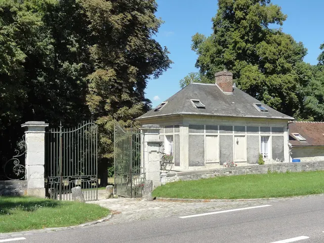 Domaine de Balincourt (également sur commune de Menouville)