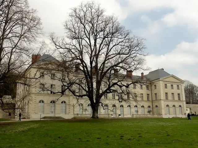 Domaine de Grouchy, actuellement Hôtel de ville