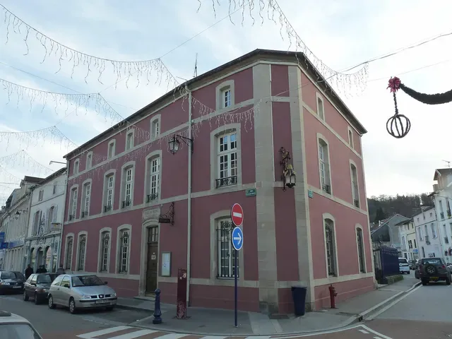 musée Charles de Bruyères
