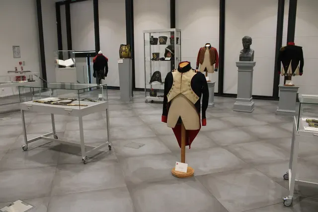 musée d'art et d'histoire militaire