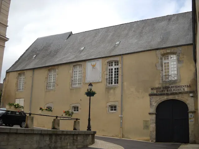 musée départemental d'art sacré