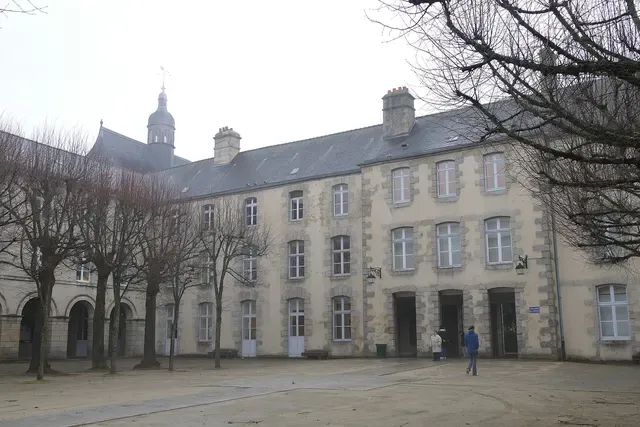 musée des beaux-arts et de la dentelle
