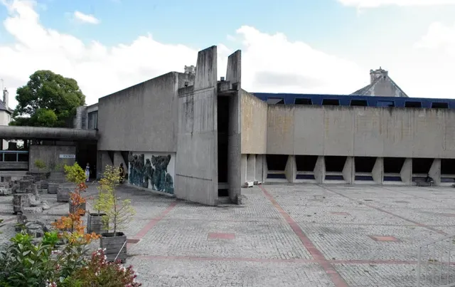 musée Sainte-Croix